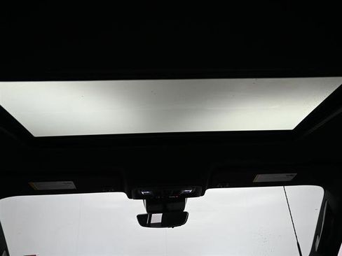 Used 2024 GMC Sierra 2500 AT4 w/ AT4 Premium Plus Package image 15