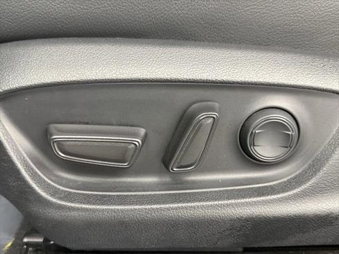 Certified 2022 Toyota Camry XSE image 17