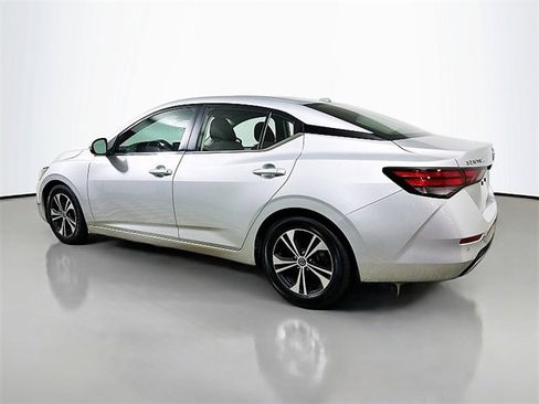 Used 2023 Nissan Sentra SV image 5