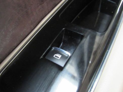 Used 2022 Lincoln Navigator Reserve image 33