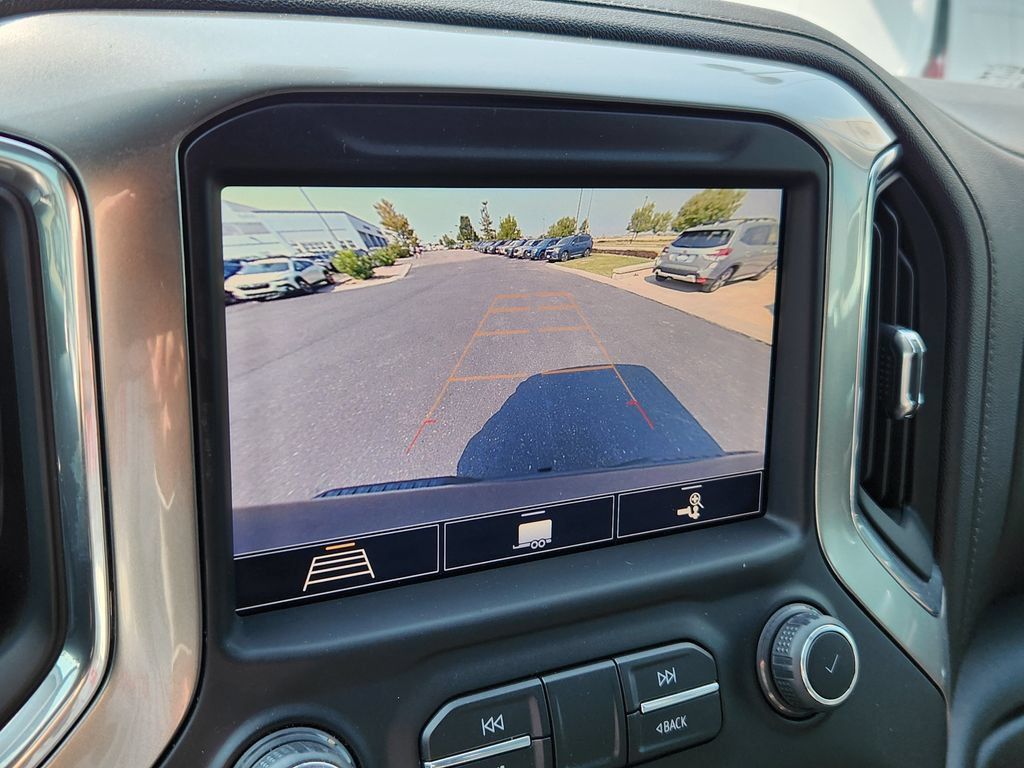 Used 2020 Chevrolet Silverado 1500 LT Trail Boss AWD/4WD image 30