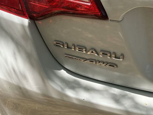Used 2017 Subaru Legacy 2.5i AWD/4WD image 7