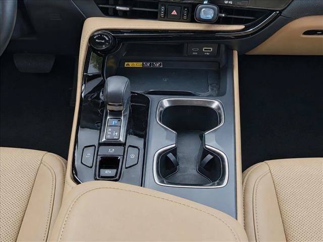 Used 2025 Lexus NX 250 FWD w/ Accessory Package (Z1) image 22