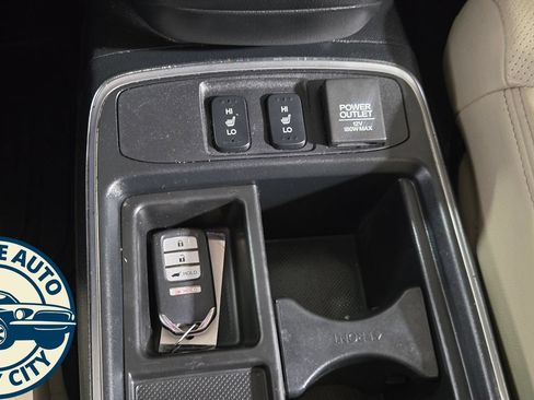 Used 2016 Honda CR-V Touring image 19