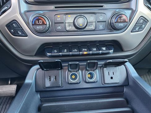 Used 2019 GMC Sierra 3500 Denali w/ Duramax Plus Package image 24