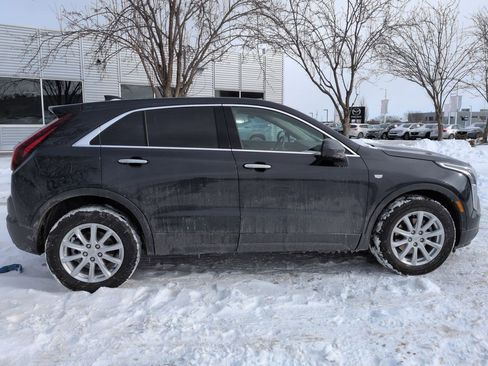 Certified 2023 Cadillac XT4 Luxury w/ Cold Weather Package image 9