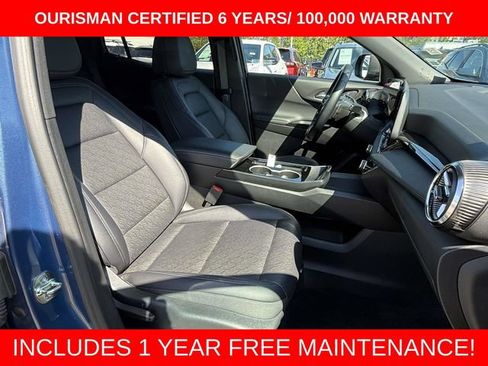 Used 2025 Chevrolet Equinox LT w/ Convenience Package II AWD/4WD image 9