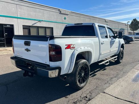 Used 2014 Chevrolet Silverado 2500 LT w/ Z71 Appearance Package image 3