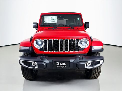 New 2025 Jeep Wrangler Sahara w/ Technology Group image 2