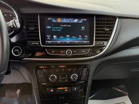 Used 2017 Buick Encore Preferred image 17