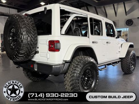 Used 2026 Jeep Wrangler Unlimited Rubicon AWD/4WD image 6