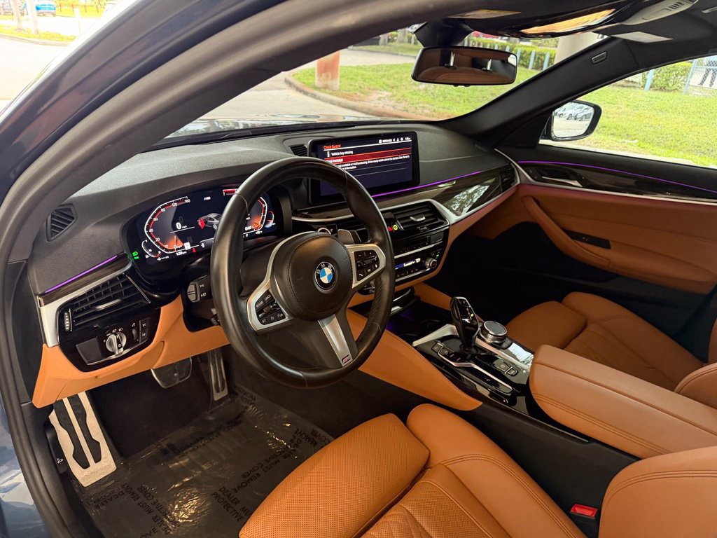 Used 2023 BMW 530i w/ M Sport Package RWD image 7