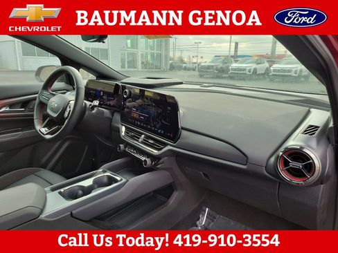 Used 2025 Chevrolet Equinox EV RS w/ Convenience Package II FWD image 13