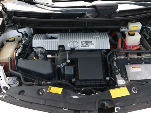 Used 2012 Toyota Prius Two FWD image 44