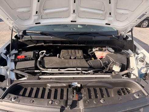 Used 2023 Chevrolet Silverado 1500 W/T image 9