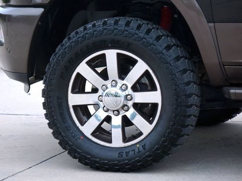 Used 2017 RAM 2500 Longhorn w/ Convenience Group AWD/4WD image 13