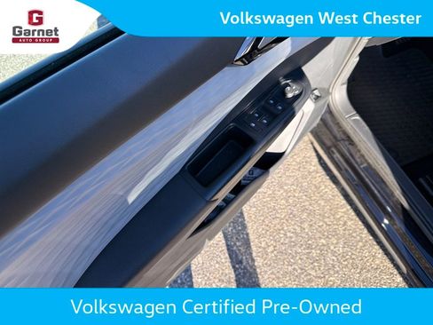 Used 2023 Volkswagen Taos S FWD image 12