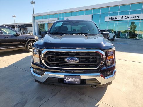Used 2023 Ford F150 XLT image 2