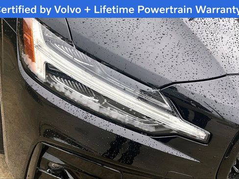 Certified 2024 Volvo S60 B5 Core image 38