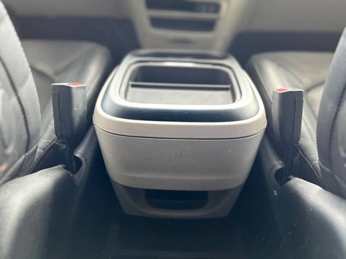 Used 2019 Chrysler Pacifica Touring-L FWD image 58