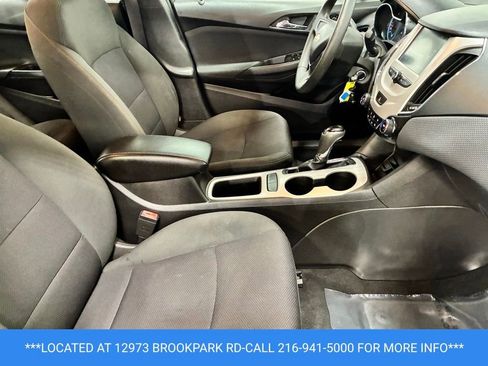 Used 2016 Chevrolet Cruze LS FWD image 20