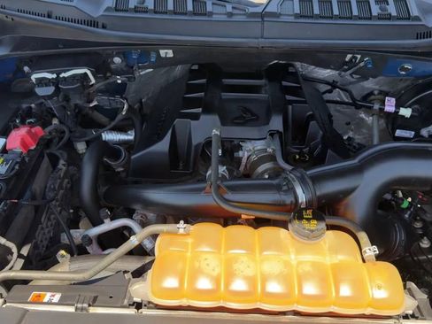 Used 2016 Ford F150 XL w/ Equipment Group 101A Mid RWD image 8