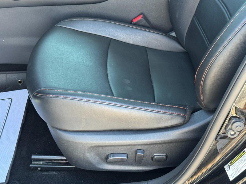 Used 2024 Nissan Sentra SR w/ SR Premium Package FWD image 24