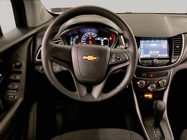 Used 2018 Chevrolet Trax LS AWD/4WD image 5