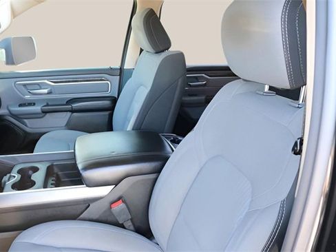 Used 2020 RAM 1500 Lone Star image 13