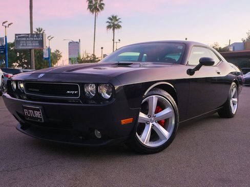 Used 2009 Dodge Challenger SRT8 w/ SRT Option Group II image 1