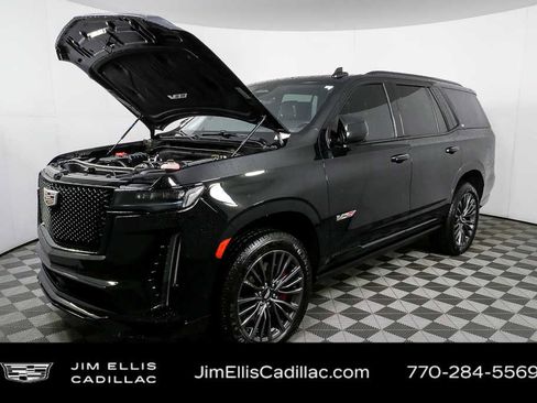 Used 2024 Cadillac Escalade V w/ LPO, Floor Liner Package image 36