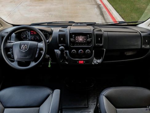 Used 2020 RAM ProMaster 2500 image 29