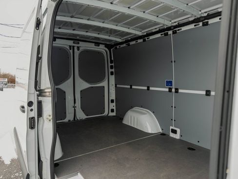 Used 2021 Mercedes-Benz Sprinter 2500 w/ Driver Convenience Package image 14