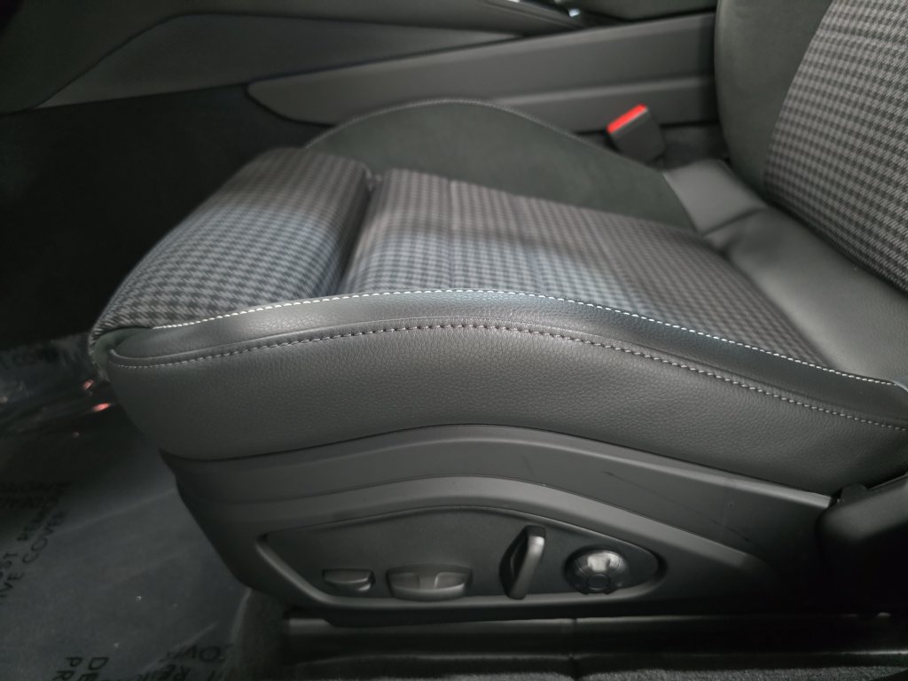 Certified 2026 Porsche Panamera GTS AWD/4WD image 23