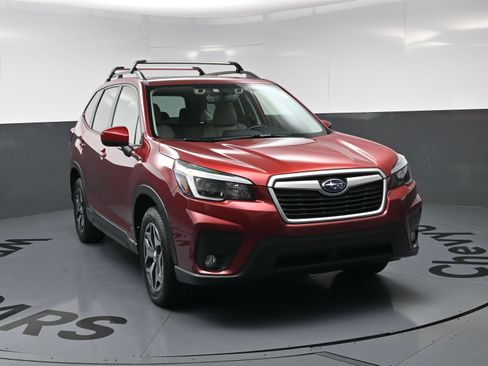 Used 2021 Subaru Forester Premium w/ Popular Package #1 AWD/4WD image 3