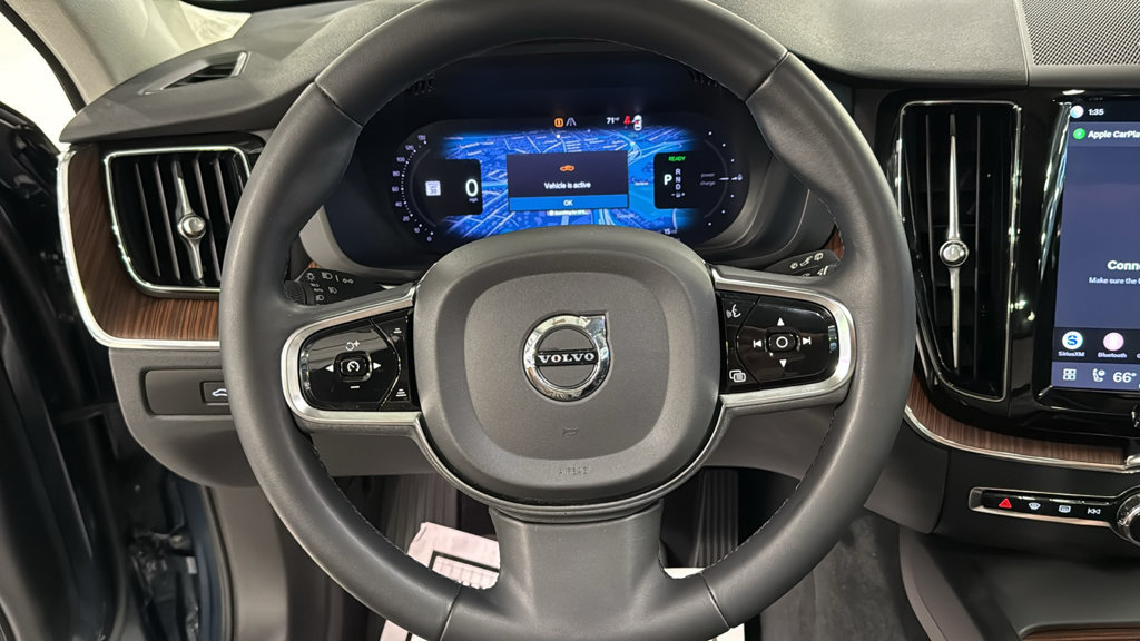 Used 2024 Volvo XC60 T8 Plus w/ Protection Package Premier AWD/4WD image 11