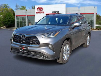 New 2026 Toyota Highlander Limited