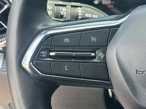 Used 2025 Chevrolet Equinox LT FWD image 24