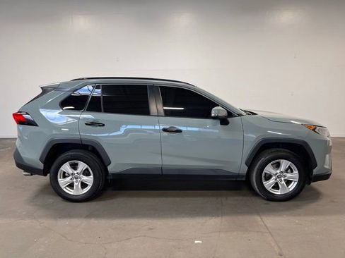 Used 2021 Toyota RAV4 XLE image 2