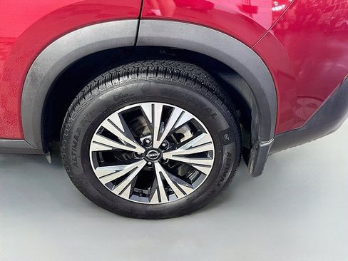 Used 2023 Nissan Rogue SV w/ SV Premium Package AWD/4WD image 30