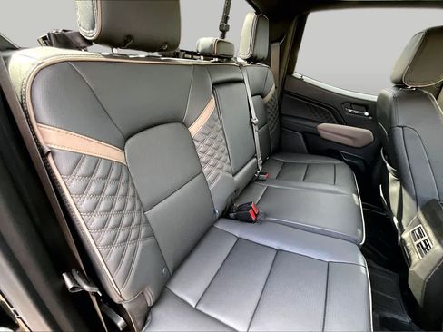 Used 2025 GMC Canyon Denali w/ LPO, Denali Black Edition AWD/4WD image 21