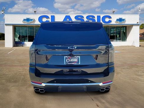 Used 2026 Chevrolet Tahoe High Country w/ Sun And Tow Package AWD/4WD image 6