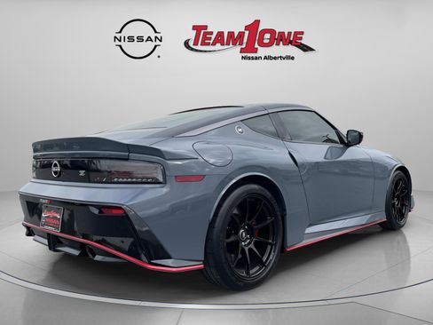 Used 2026 Nissan Z NISMO w/ Floor Mat Package RWD image 9