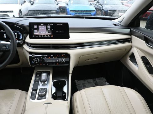 Used 2025 INFINITI QX60 Luxe w/ Vision Package FWD image 31