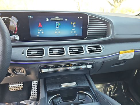 New 2025 Mercedes-Benz GLE 53 AMG 4MATIC Coupe image 20