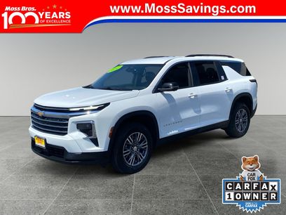 Used 2024 Chevrolet Traverse LT
