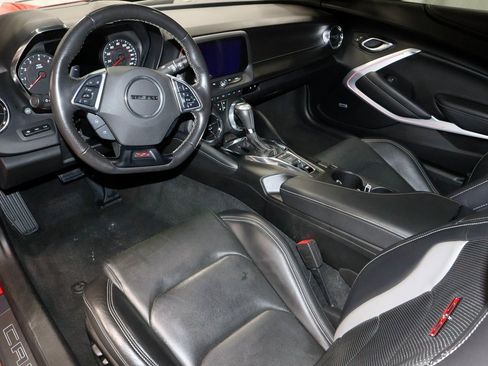 Used 2019 Chevrolet Camaro SS image 23