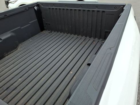 Used 2024 Toyota Tacoma SR AWD/4WD image 11