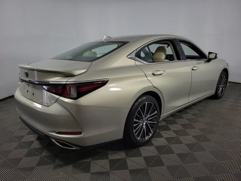 Used 2022 Lexus ES 350 w/ Premium Package FWD image 9