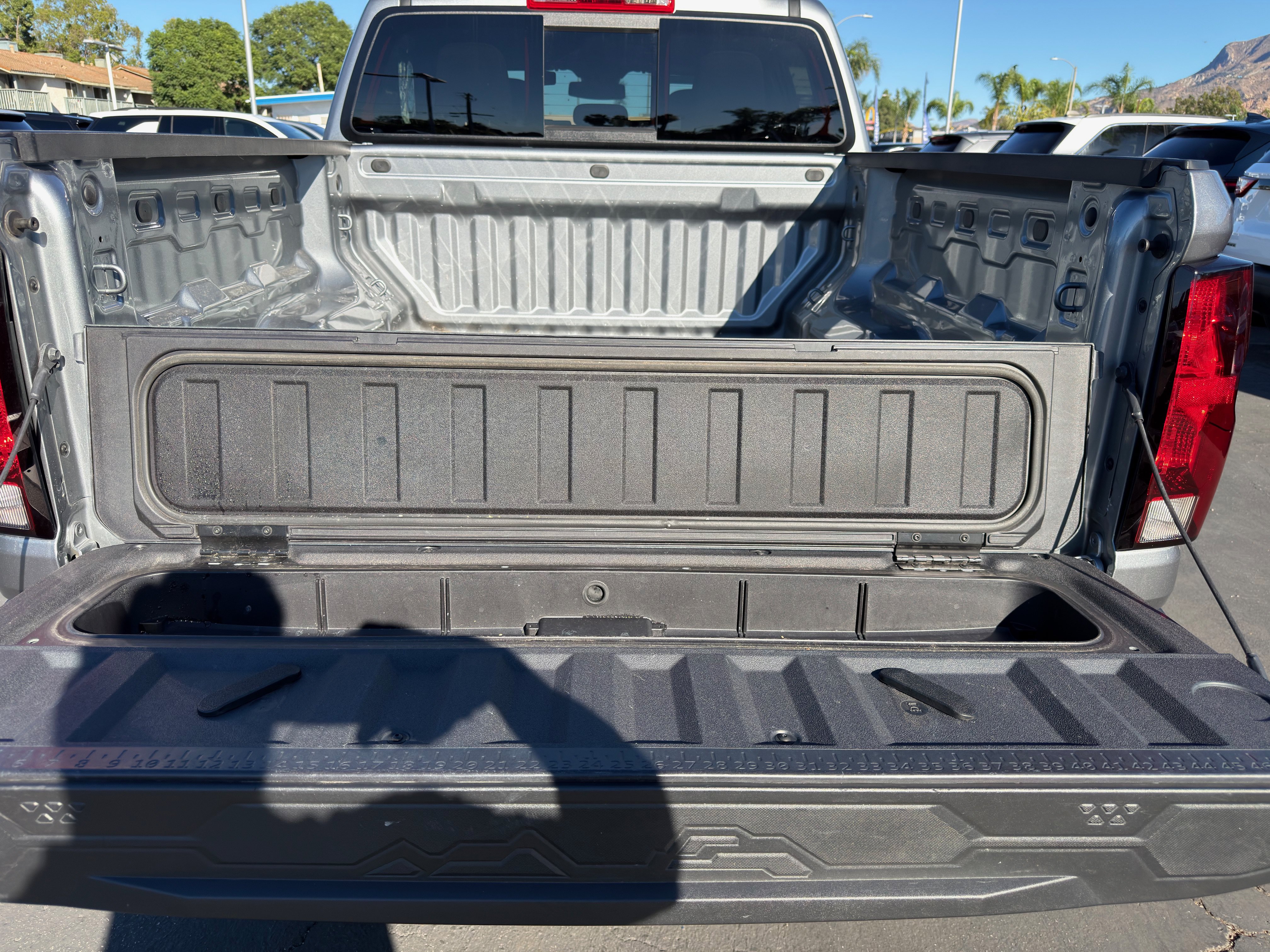 Used 2026 Chevrolet Colorado LT RWD image 19